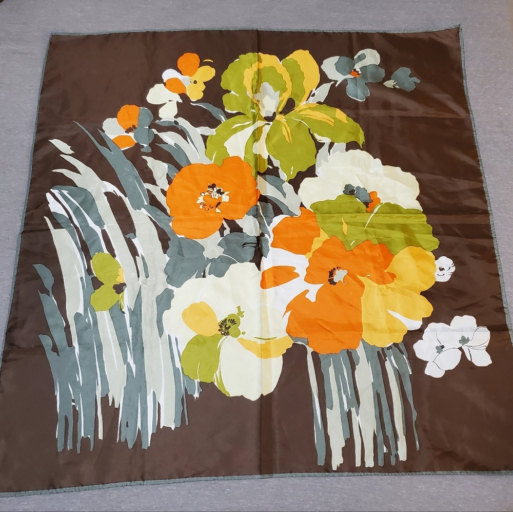 Vintage Totes Rain Scarf Water Repellent Floral Patterned Japan 1977